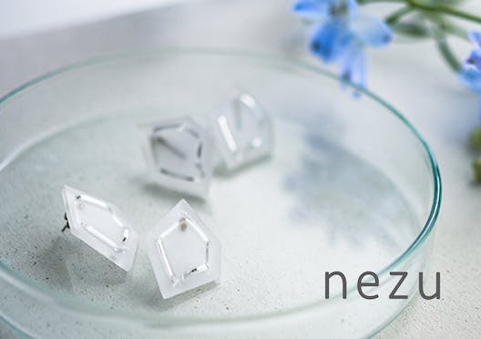 nezu / 氷の石のアクセサリーの画像