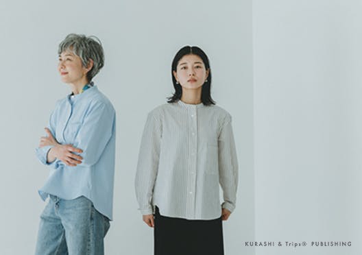 「幾つになっても、ずっと好き」やわらかコットンのバンドカラーシャツの画像
